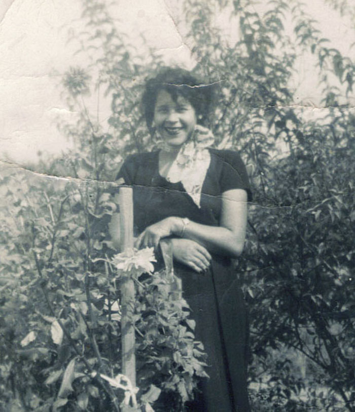 Rebecca Holmes Oxendine smiling.